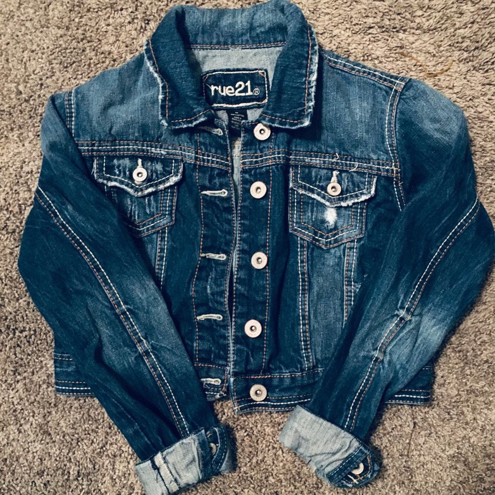 Womens Cropped Jean Jacket, Size Medium